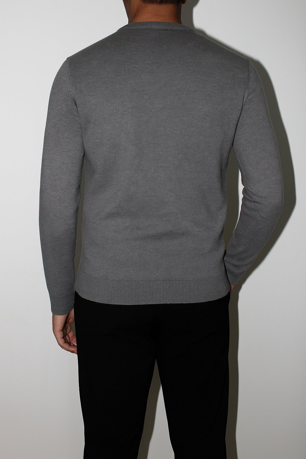 STREETEASE SWEATER - DARK GREY